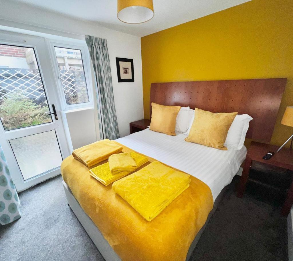 Blue Star House Hotell Portsmouth Exteriör bild